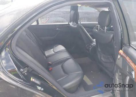 2001 Mercedes-Benz S 500 z USA, uszkodzony, nr VIN WDBNG75J71A193818